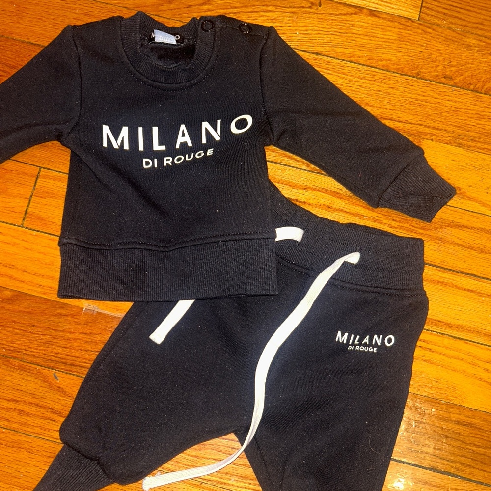 Babies size 0-3 months (Milano Di Rogue Set)